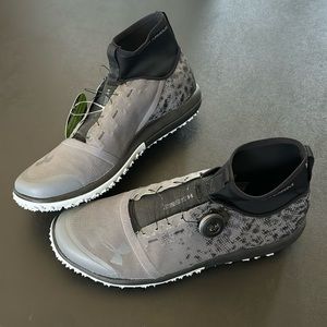 Under Armour Speed Tire Hiking Shoes Size 11.5